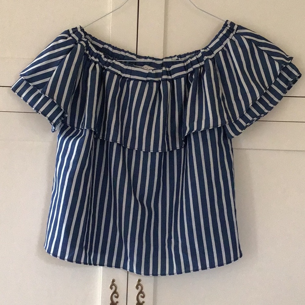 Shoulder Top Blue Striped
